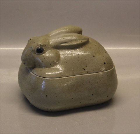 Aluminia Figurine 22679 RC Rabbit tureen from faience #3827, firepot 13 x 17 cm  
March 1978. Jeanne Grut