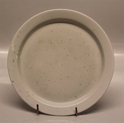 Capella 14964 Salad/Dessert Plate 7 3/4" / 19.8 cm Royal Copenhagen Dinnerware - Gertrud Vasegaard