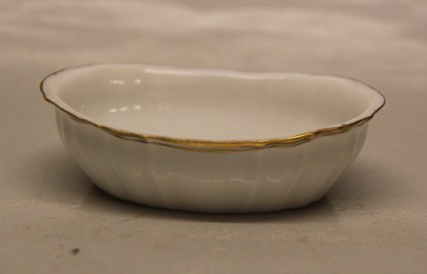 B&G Offenbach Porcelain 055 Salt cellar 3.5 x 9 cm (547)