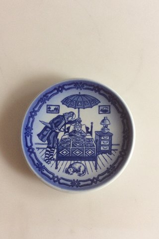 Royal Copenhagen 2010 Plaquette H.C. Andersen Ole Lukøje8cm / 3 1/7"