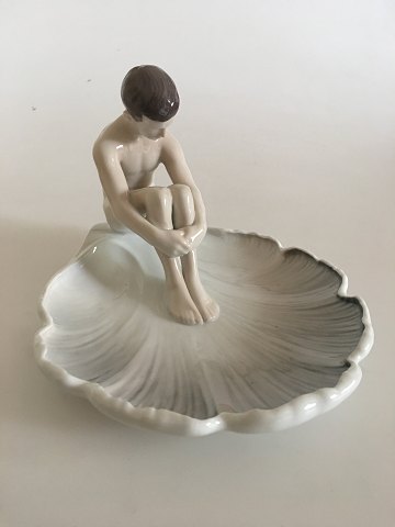Bing & Grondahl Leaf shaped Art Nouveau Dish with Young Naked Man No. 1660