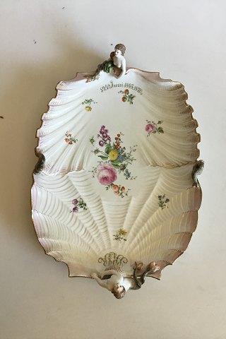 Royal Copenhagen Saksisk Blomst Kæmpe Serveringsfad med Havfruer og fisk. 
Velegnet til Skaldyr/Hummer.