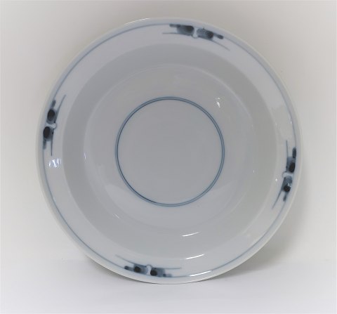 Royal Copenhagen. Gemina. Design Gertrud Vasegaard. Deep plate. Diameter 21.5 
cm. Model 41/14607. (1 sorting).