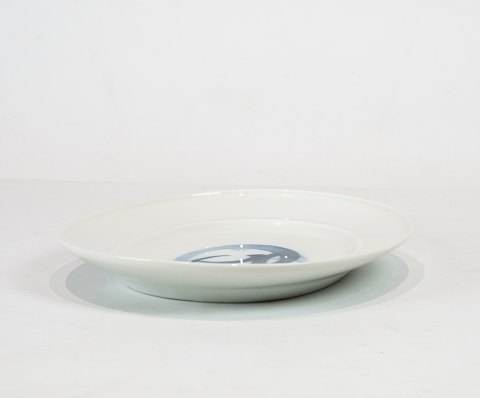 Fad i Blå Koppel, nr.: 318, af Bing og Grøndahl.5000m2 udstilling.