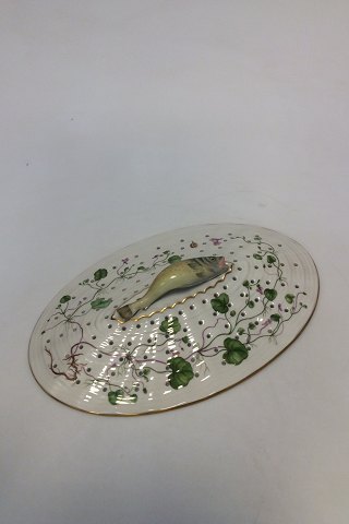 Royal Copenhagen Flora Danica Fiskerist No 3522