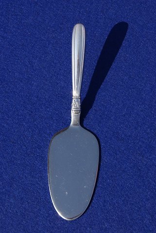 item no: s-Karina serv.spade stål.SOLD