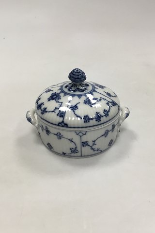 Royal Copenhagen Blue Fluted Plain Bonbonniere No. 400