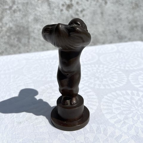 Jens Jacob Bregnø
Bronzefigur
Faun med muslingeskal 
*1200kr