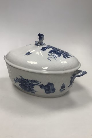 Royal Copenhagen Blue Flower Curved Tureen No. 1666