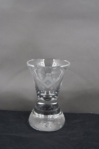 item no: g-Drikkeglas G i Passer+Vinkel