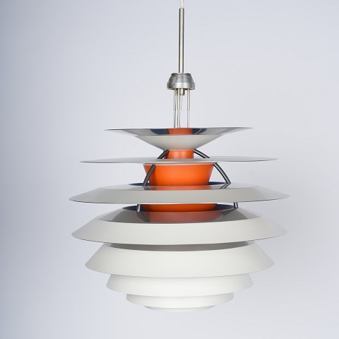 Poul Henningsen PH Contrast lamp with white metal upper shade and chrome lower shade.