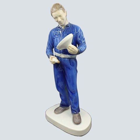 Bing & Grondahl; Porcelain figurine electrican #2428