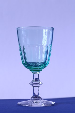 Chr 8. white wine glass uranium green.
Height: 12.3 cm.
SOLD