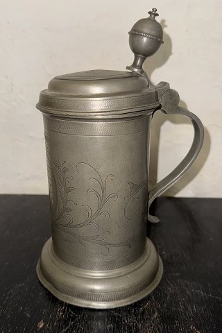 Lidded mug In Pewter Germany 1806