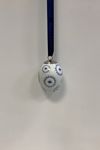 Royal Copenhagen Blue Fluted Plain Easter Egg - Circle 2005