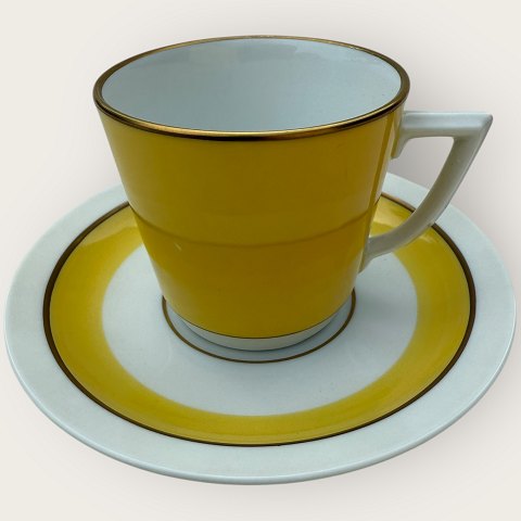 Royal C: colored espresso cups