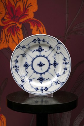 Royal Copenhagen, Blue Fluted Plain dessert plates. 
Dia.: 15.5cm...