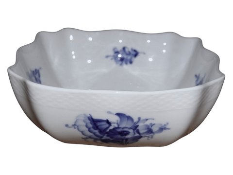 Blue Flower Braided
Rare, square bowl
