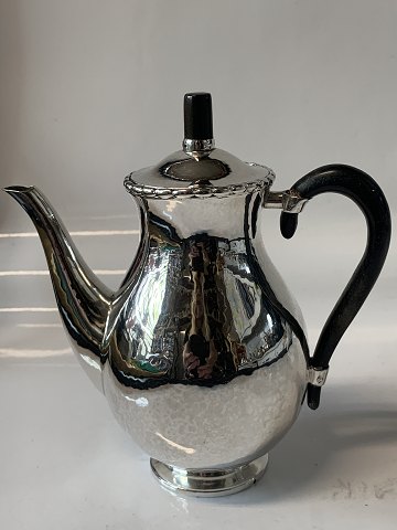 Mocha pot in sterling silver
Designed by F. Hingelberg Anno 1932.