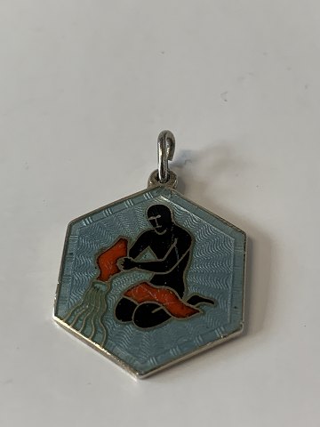 Vandmanden stjernetegn Vedhæng med emalje i sterling sølv.