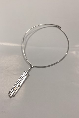 Halsring i Sterling Sølv med vedhæng