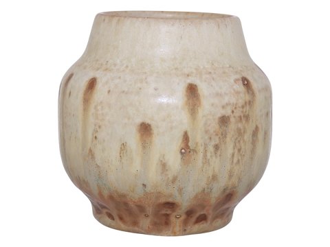 Bing & Grøndahl keramikVase af Hans Ancher Wolfsen fra 1915-1924