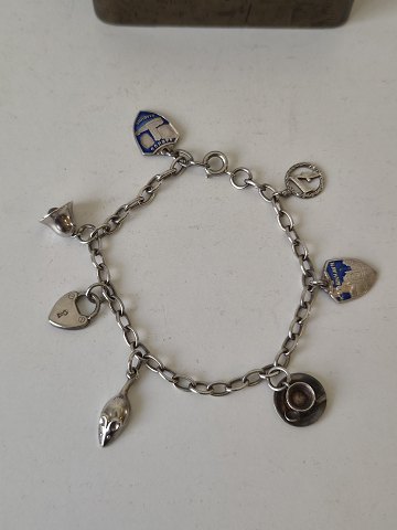 Vintage silver bracelet with 7 charms