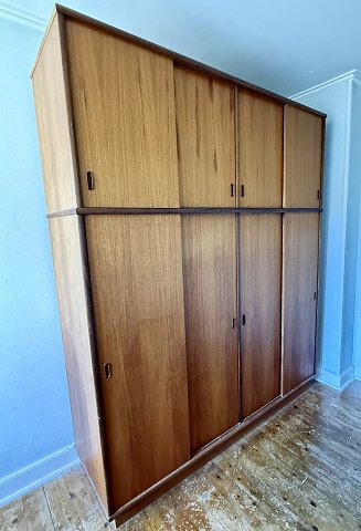 Danish Modern / Cabinets ...