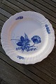 Blue Flower Curved Danish porcelain. Round serving dish 33.5cm