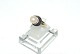 Elegant lady ring with pearl 14 carat gold
Size 52