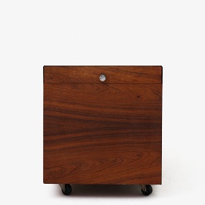 nr.1044382 nr.1044382