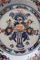 Antique Delft plate(s)
3 rare alike handmade
Polycrom decorated
Decorated with a vase with flowers decorated at the rim too
With signatur
1600-years- 1700-years
Diam: 23cm
In a good condition,but with a little small cracks at the rim - We can send