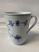 Blue Fluted, fluted, mug Dek. No. 497,
Height 11.0 cm.
SOLD