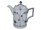 Blue Fluted Plain
Rare small coffee pot
