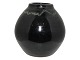 Dahl Jensen keramik
Vase med sort glasur fra 1925-1928