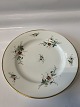 Royal Copenhagen Dinner plate with flower bouquet.
Measures 23 cm.