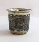 Rusland. Lille sølv bæger med niello (84). Højde 5 cm. Diameter 5,1 cm. Produceret 1833