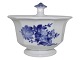 Blue Flower Angular
Rare lidded bowl