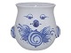 Bjorn Wiinblad art pottery
Small blue flower pot shaped as a bird from 1980