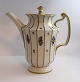 Royal Copenhagen. Henriette. Kaffekande. Model 444-8502. ...