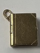 14 karat guld. Bog.Charms / Vedhæng.Højde 1,9 cm.
