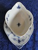 Blue Fluted Plain Danish porcelain, oval sauce bowls on fixed dish No 204