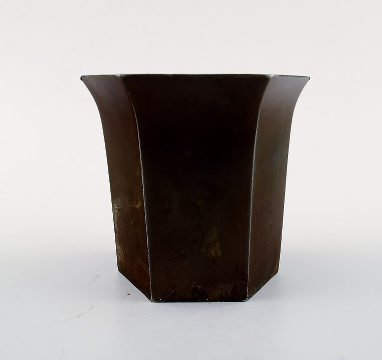 Beaker / vase, designed by Just Andersen.Designed in "disko metal" and signed 