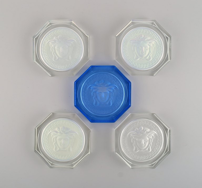 Gianni Versace for Rosenthal. Five Medusa coasters in art glass. Late 20th century.