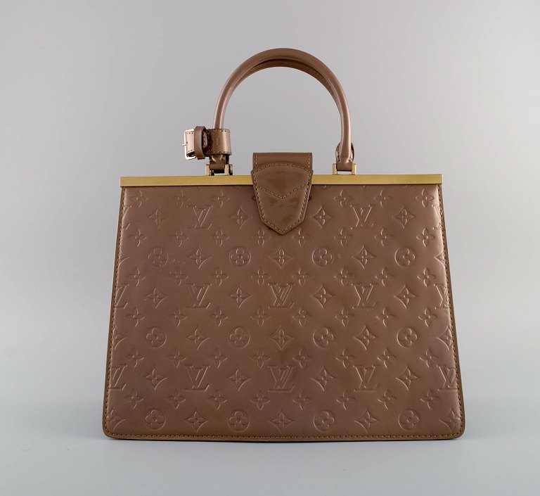 Louis Vuitton, bag, "Deesse GM", 2014.
