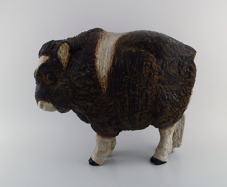 Jeanne Grut for Aluminia. Colossal sculpture in glazed ceramics. Musk ox calf. 1950s.