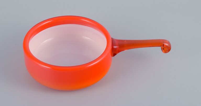 Michael Bang for Holmegaard.Large "Palette" bowl with handle in orange and white art glass.