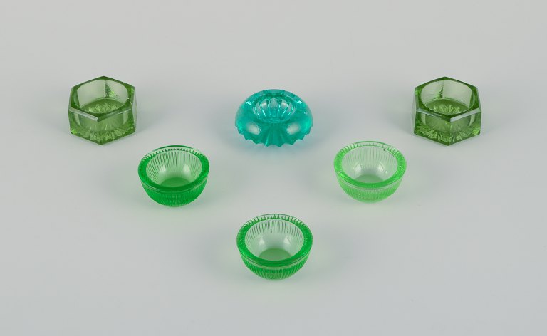 Fåglavik Glasbruk (1874-1980), Sweden.Six salt cellars in colored glass. Green handmade glass.