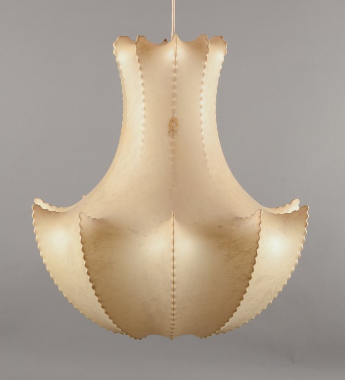 Achille Castiglioni, "Cocoon" stor loftslampe i resin.