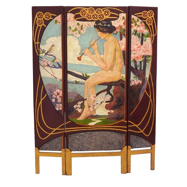 Harald Slott-Møller Art Nouveau påklædningsskærm / paravent med motiv i form af fløjtespillende kvinde i kirsebærtræ. Danmark ca. år 1900. H: 142cm. B: 104cm